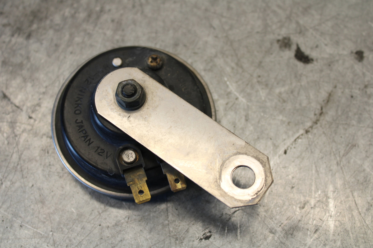 03-07 SUZUKI SV1000S HORN SIGNAL BB657