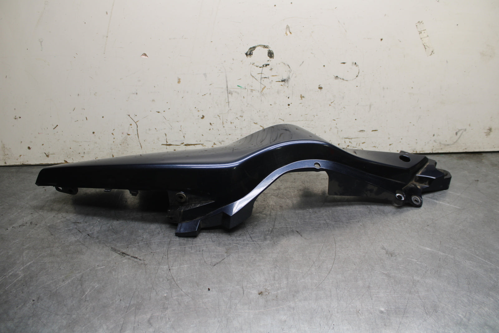 14 HONDA CTX1300A LEFT REAR BACK TAIL FAIRING COWL  BB732