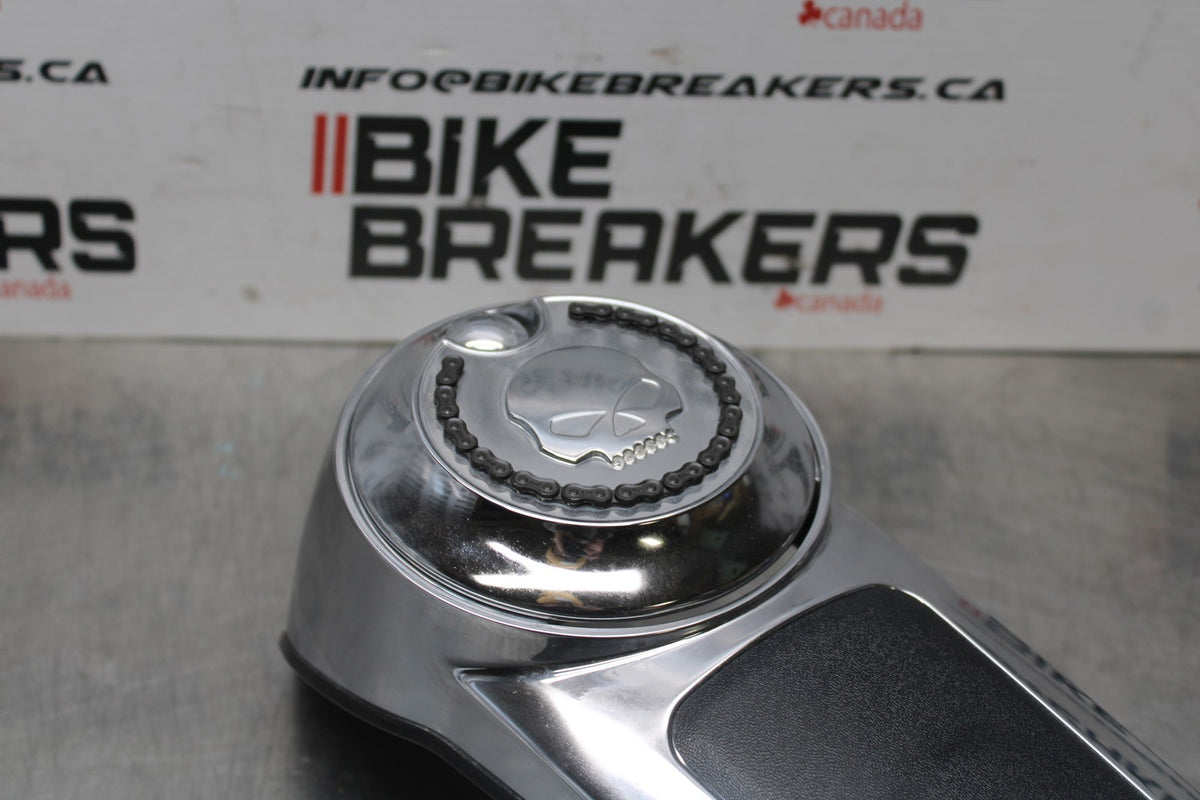 08 HARLEY-DAVIDSON ELECTRA GLIDE POLICE EFI FLHTPI GAS TANK CAP COVER TRIM BB816