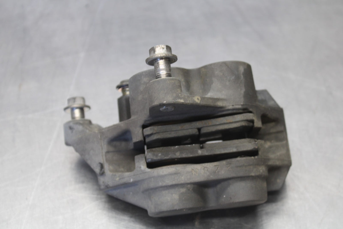 03-04 YAMAHA YZF R6S RIGHT LEFT FRONT BRAKE CALIPER SET PAIR CALIPERS BB890