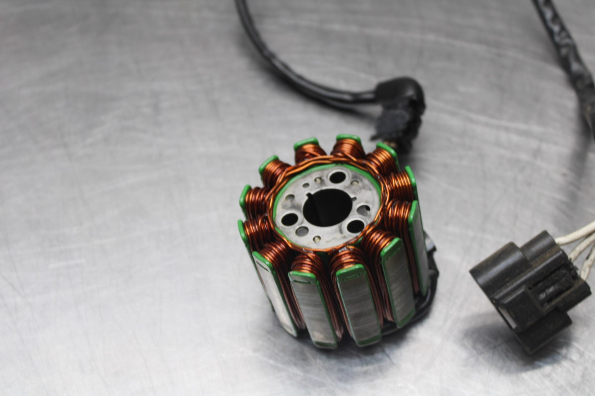 06-15 YAMAHA FZ1 STATOR GENERATOR ALTERNATOR MAGNETO BB326
