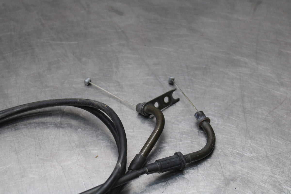 06-07 SUZUKI GSXR600 THROTTLE CABLES LINES BB836
