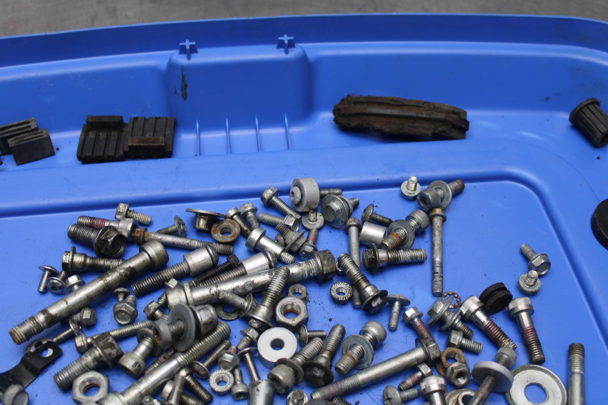 13-16 KTM 390 DUKE MOUNTING BOLTS HARDWARE MOTOR SCREWS BB815