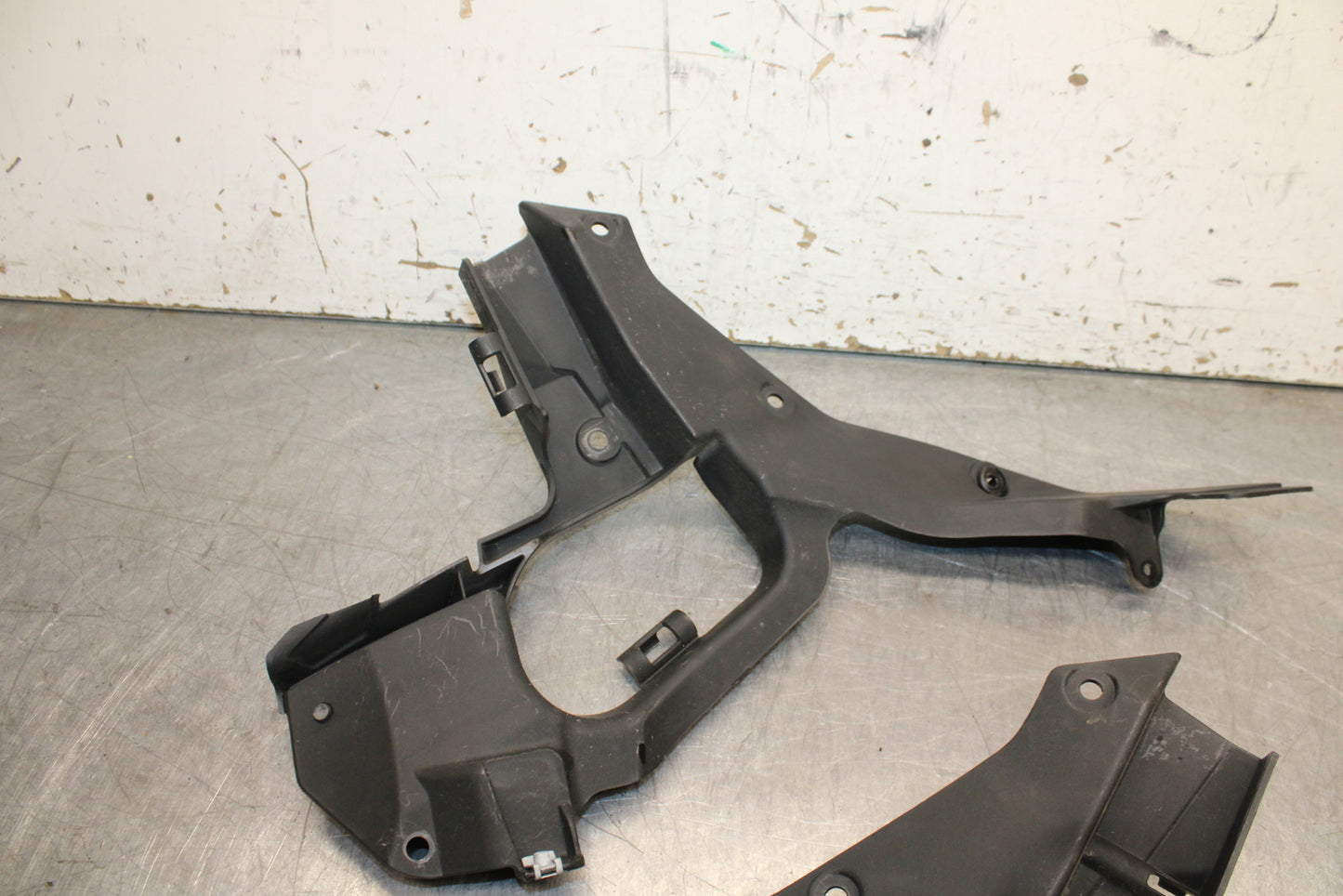 21-24 APRILIA TUONO 660 FACTORY RIGHT LEFT INNER FAIRINGS COWLS PANELS  BB733