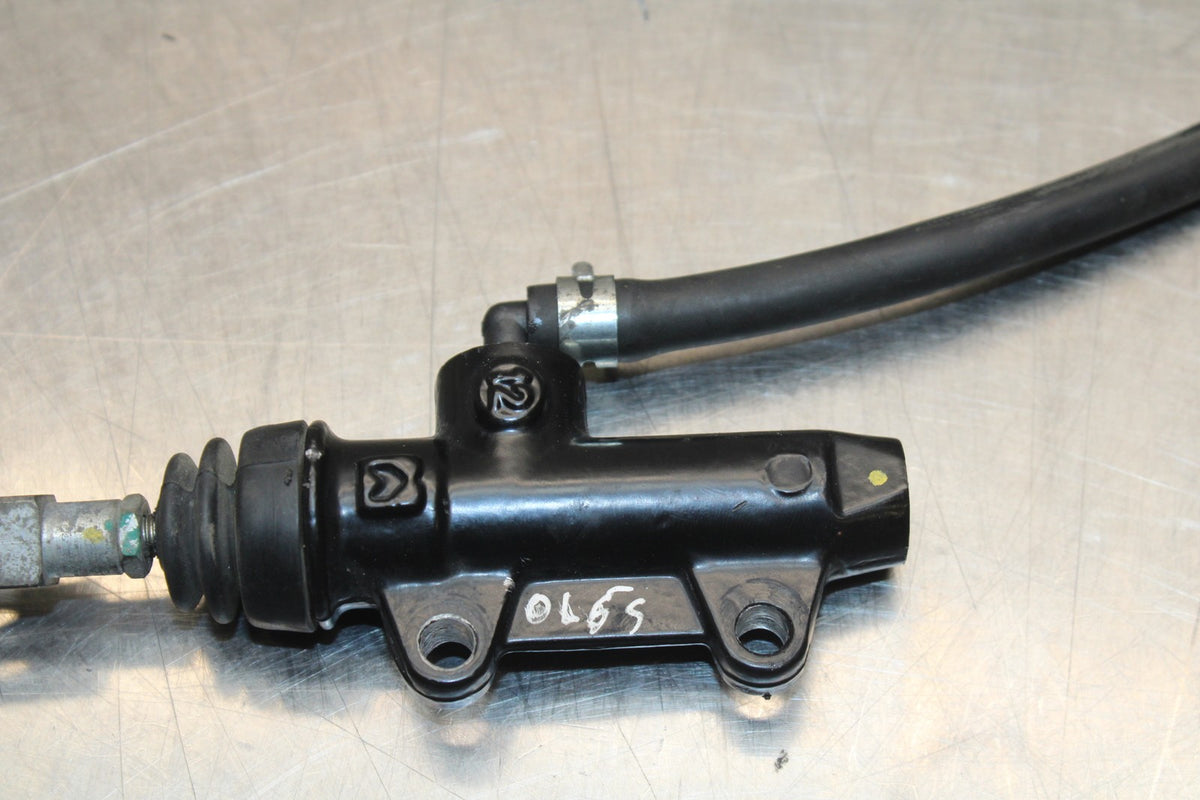 13-16 KTM 390 DUKE REAR BACK BRAKE MASTER CYLINDER W RESERVOIR BB815