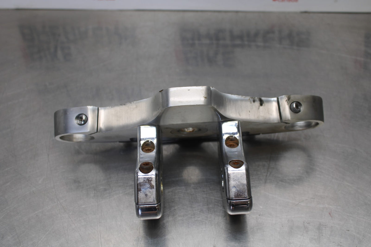 03-08 KAWASAKI VULCAN 1600 FORKS UPPER TRIPLE TREE CLAMP BB196
