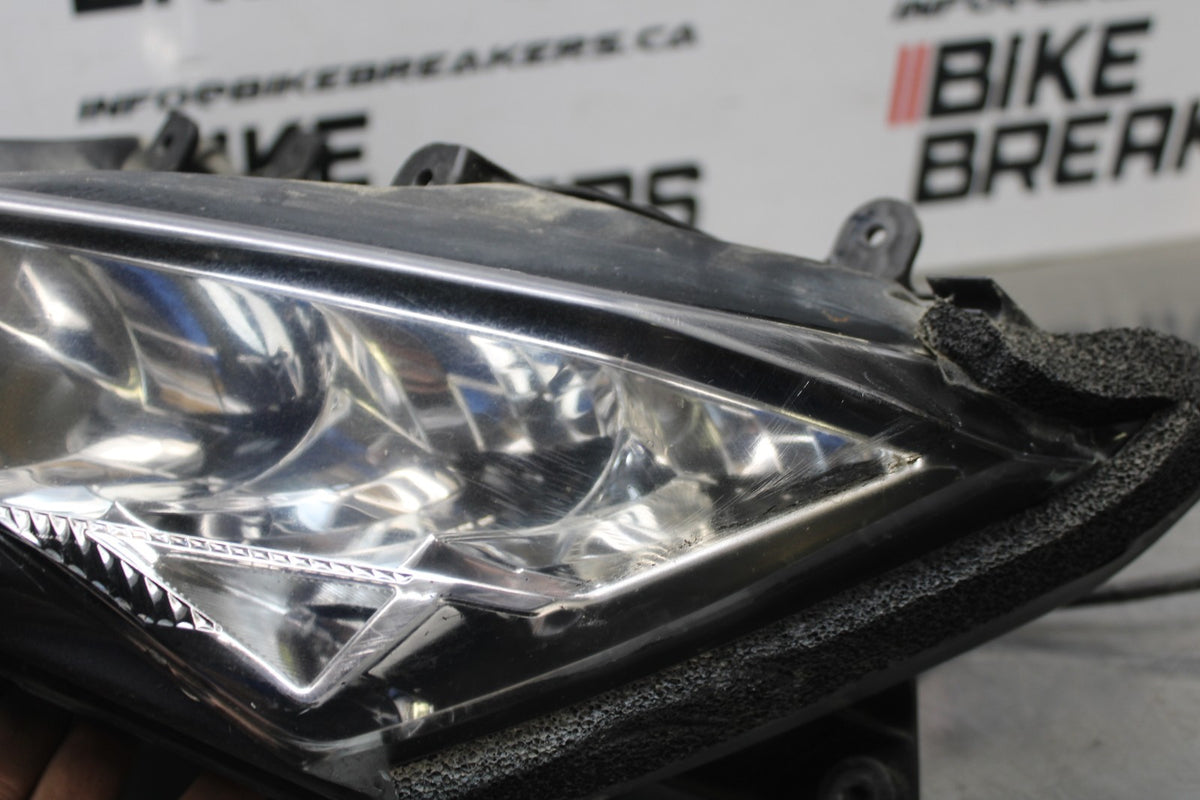 18-23 KAWASAKI NINJA 400 EX400 ABS FRONT HEADLIGHT HEAD LIGHT LAMP BB795