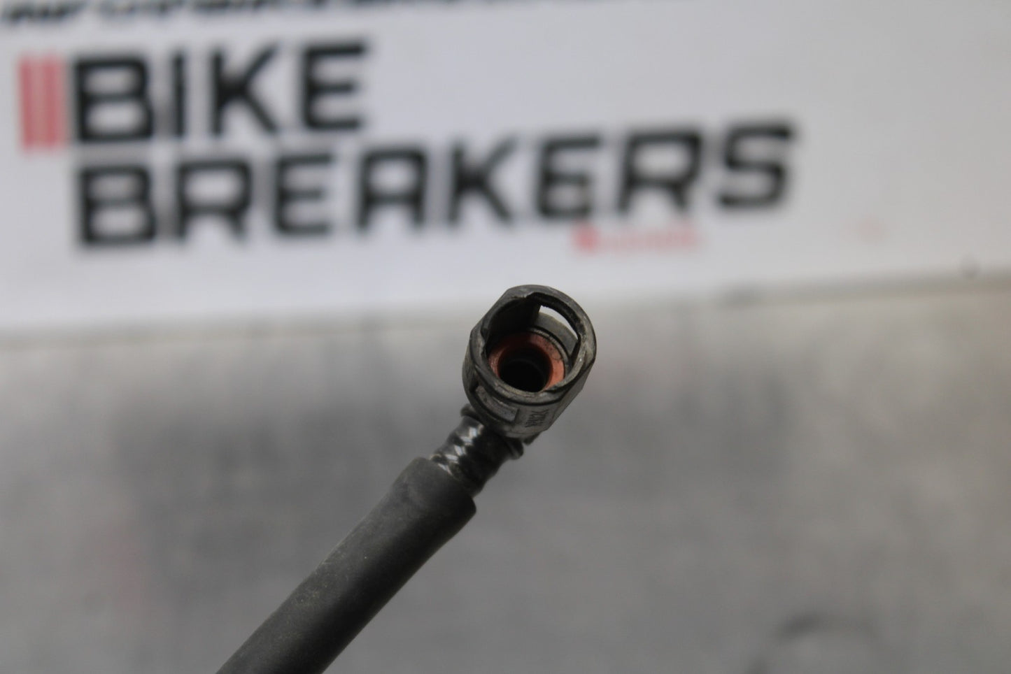 05-06 SUZUKI GSXR1000 FUEL HOSE GAS LINE TUBE PIPE BB773