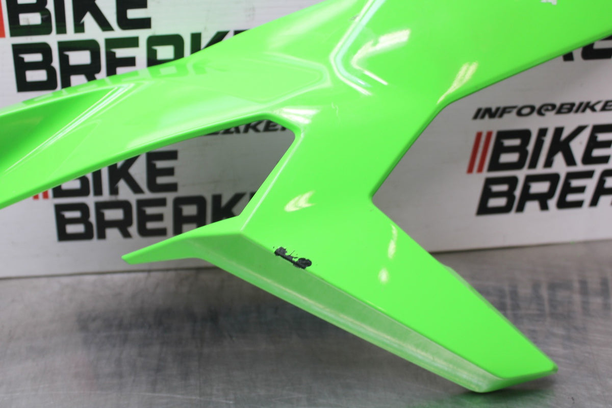 24-25 KAWASAKI NINJA ZX4R LEFT MID UPPER SIDE FAIRING COWL PLASTIC BB827
