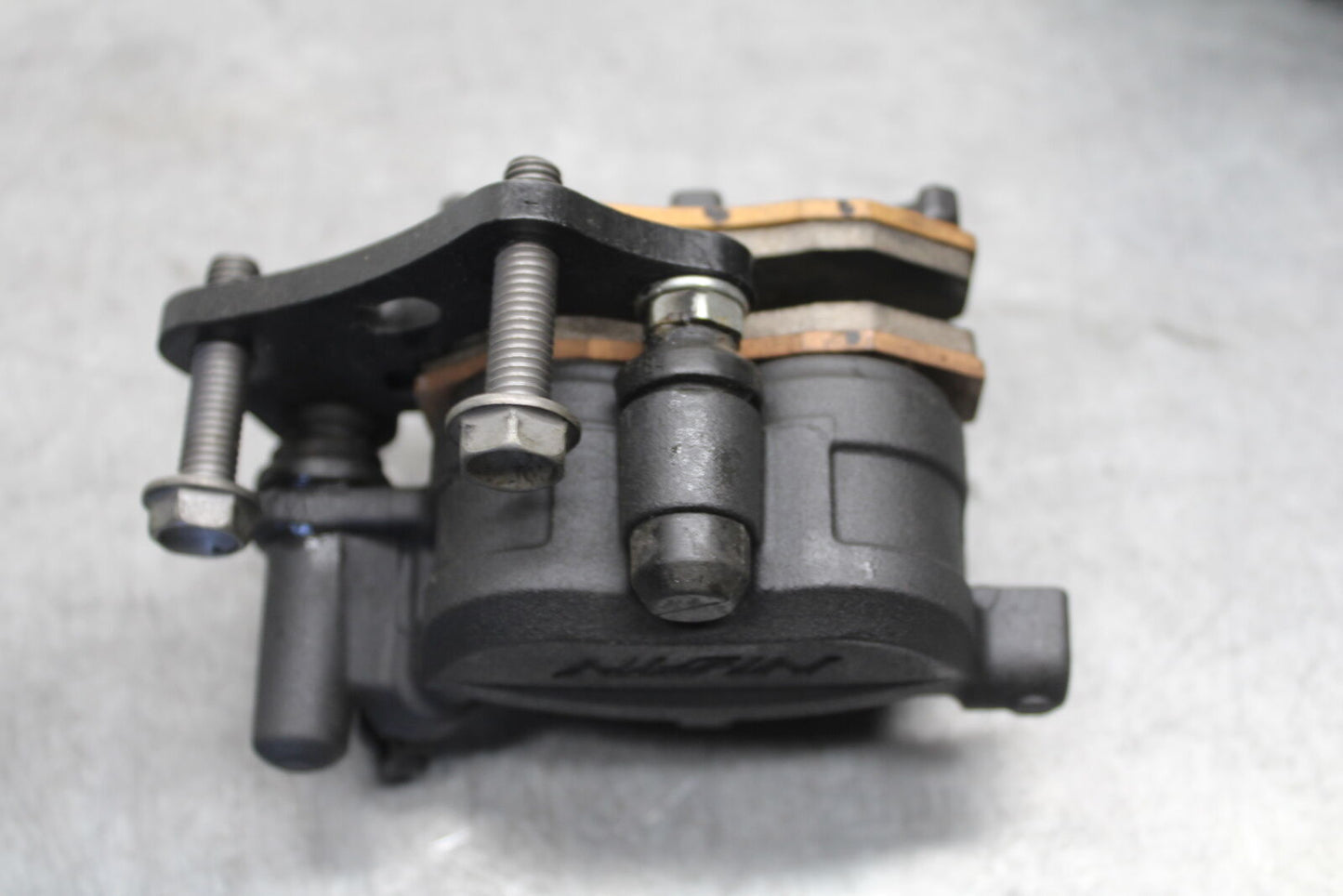 18-23 KAWASAKI NINJA 400 LEFT FRONT BRAKE CALIPER BB660