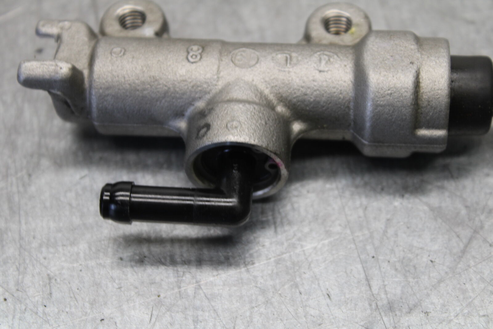 12-17 KAWASAKI ER-6N Z650 REAR BACK BRAKE MASTER CYLINDER W RESERVOIR BB709