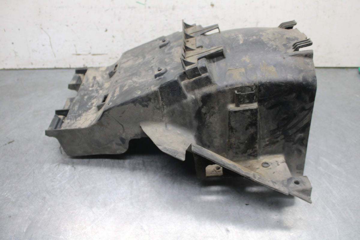 93-00 HONDA GOLDWING 1500 GL1500SE INNER REAR BACK WHEEL FENDER MUD GUARD BB700