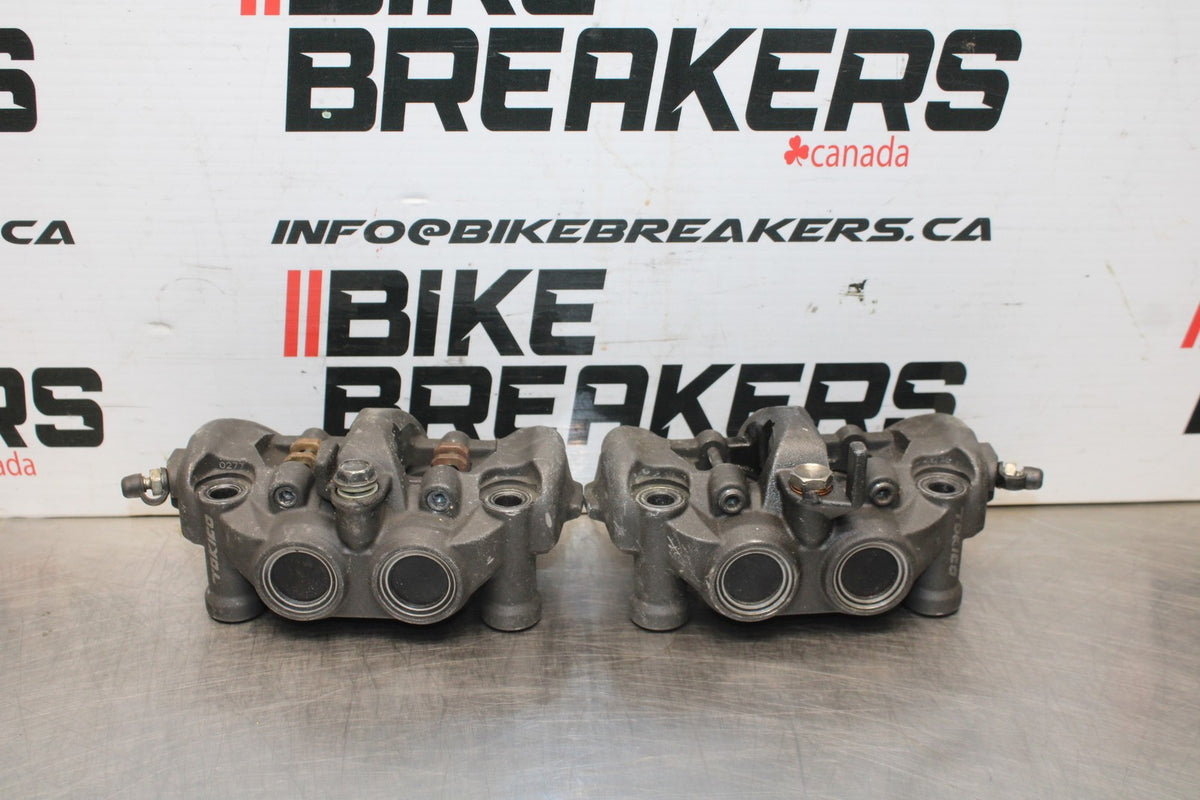 11-15 KAWASAKI NINJA ZX10R FRONT BRAKE CALIPER SET PAIR CALIPERS BB840