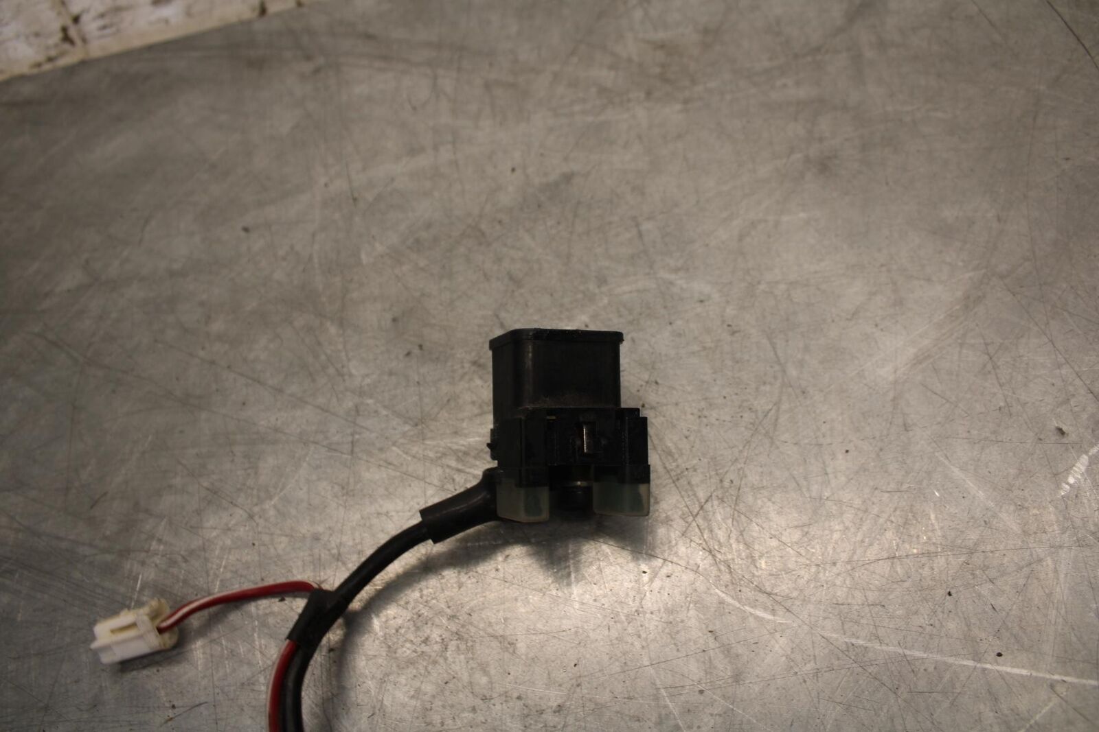 2015 Kawasaki Ninja 300 EX300B ABS ENGINE STARTER RELAY STARTING MOTOR BB518