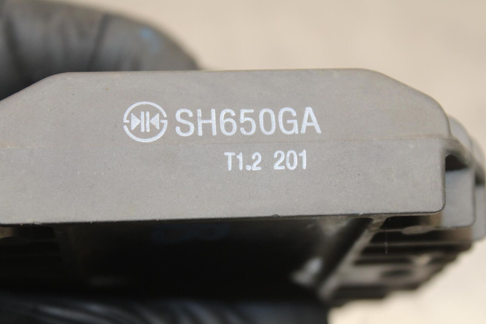 2009 Kawasaki Ninja 250R EX250J RECTIFIER VOLTAGE REGULATOR 21061-1003 BB87