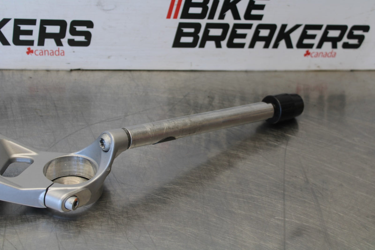 20-23 APRILIA RS660 FORKS UPPER TRIPLE TREE CLAMP BB889