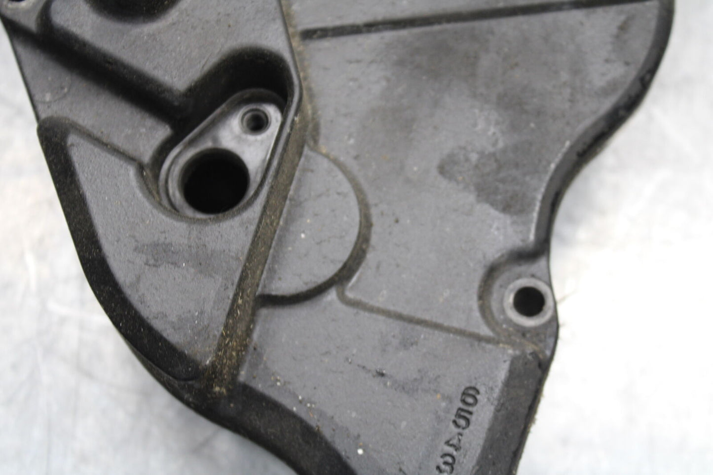 06-07 SUZUKI GSXR 600 ENGINE SPROCKET COVER BB243