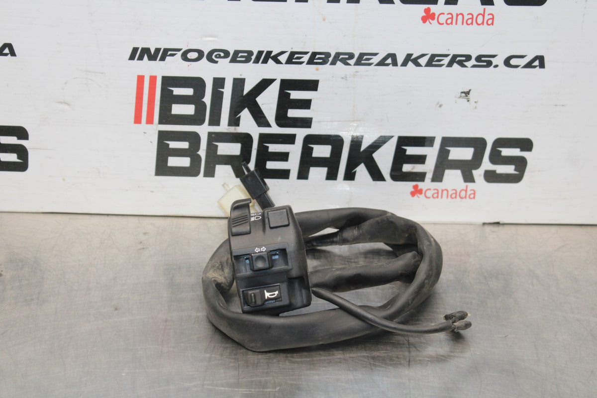 08 HONDA CBR125R LEFT CLIP ON HANDLE HORN SIGNALS SWITCH SWITCHES BB839