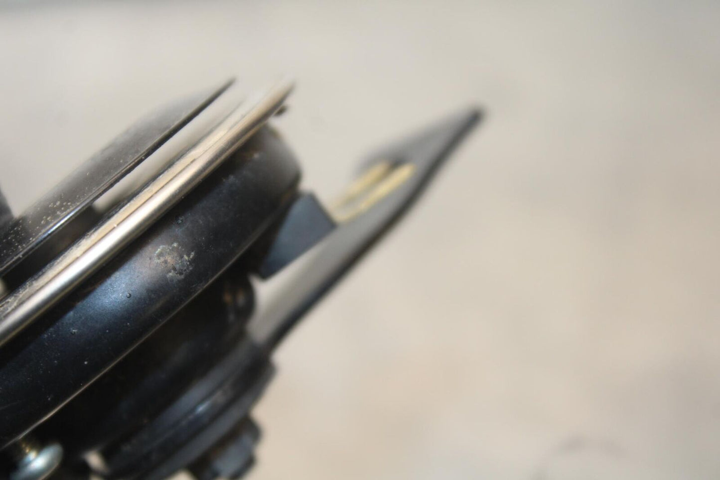 23 KAWASAKI NINJA ZX6R 636 HORN SIGNAL BB609