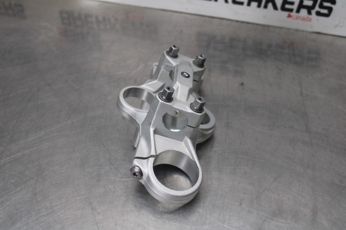 20-23 BMW F900R FORKS UPPER TRIPLE TREE CLAMP BB923