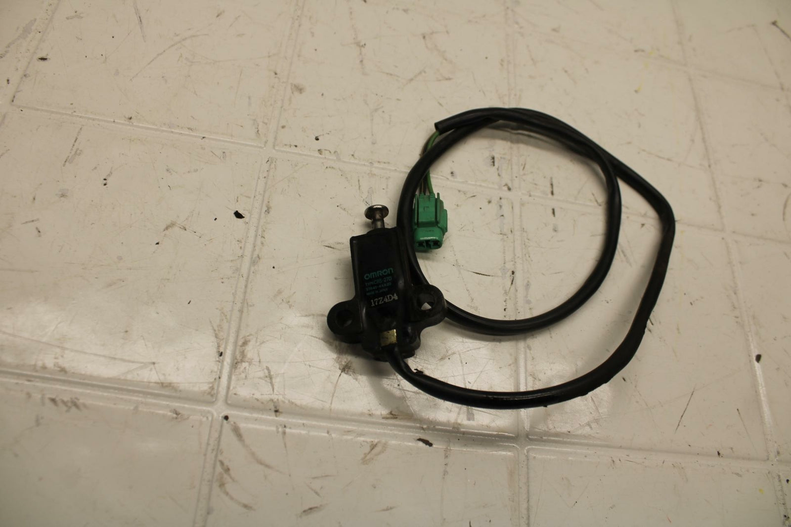 04-05 SUZUKI KATANA 600 KICKSTAND SIDE KICK STAND SENSOR BB09