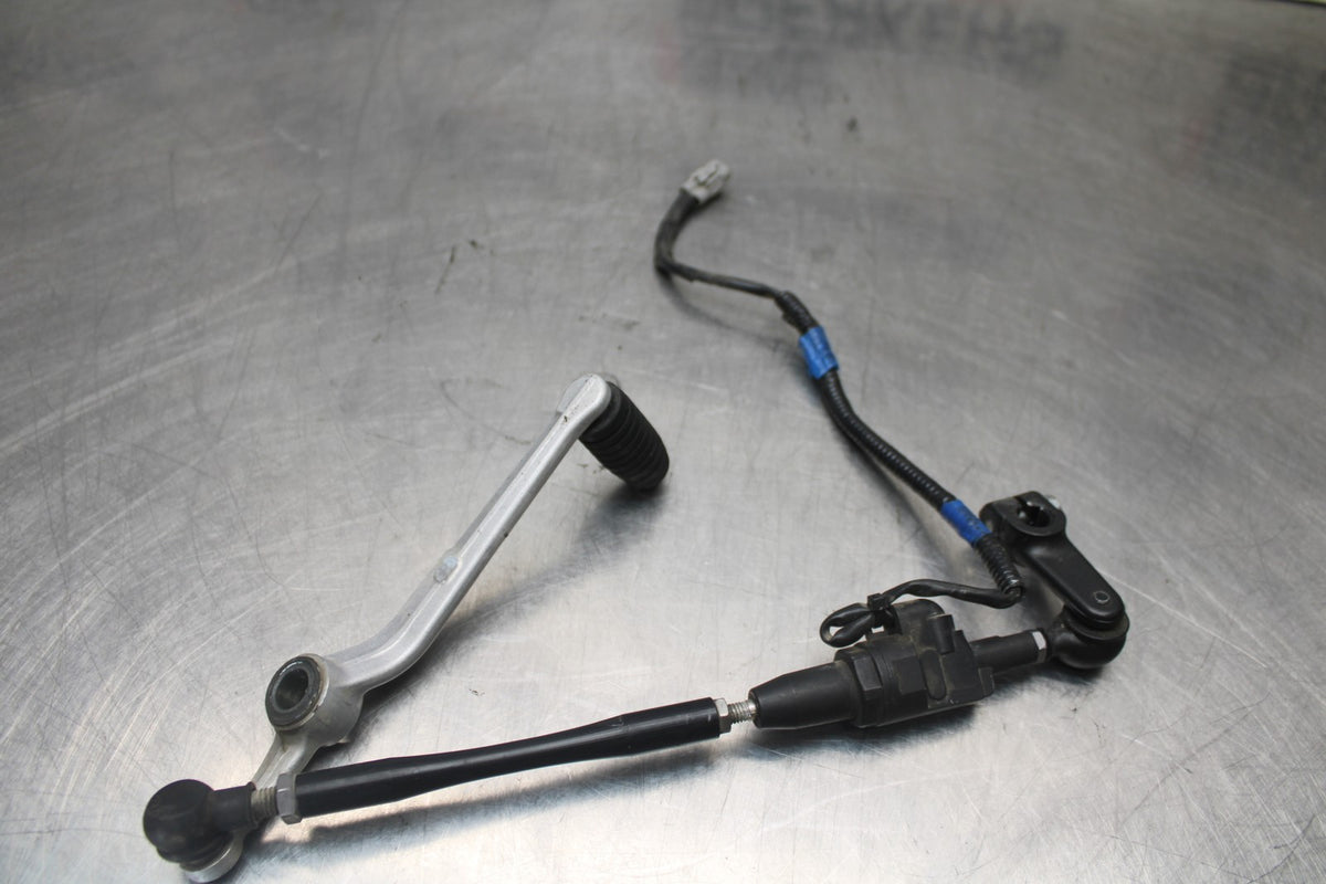 17 YAMAHA YZF R6 QUICK SHIFTER LINKAGE SHIFT LINK & PEDAL BB922