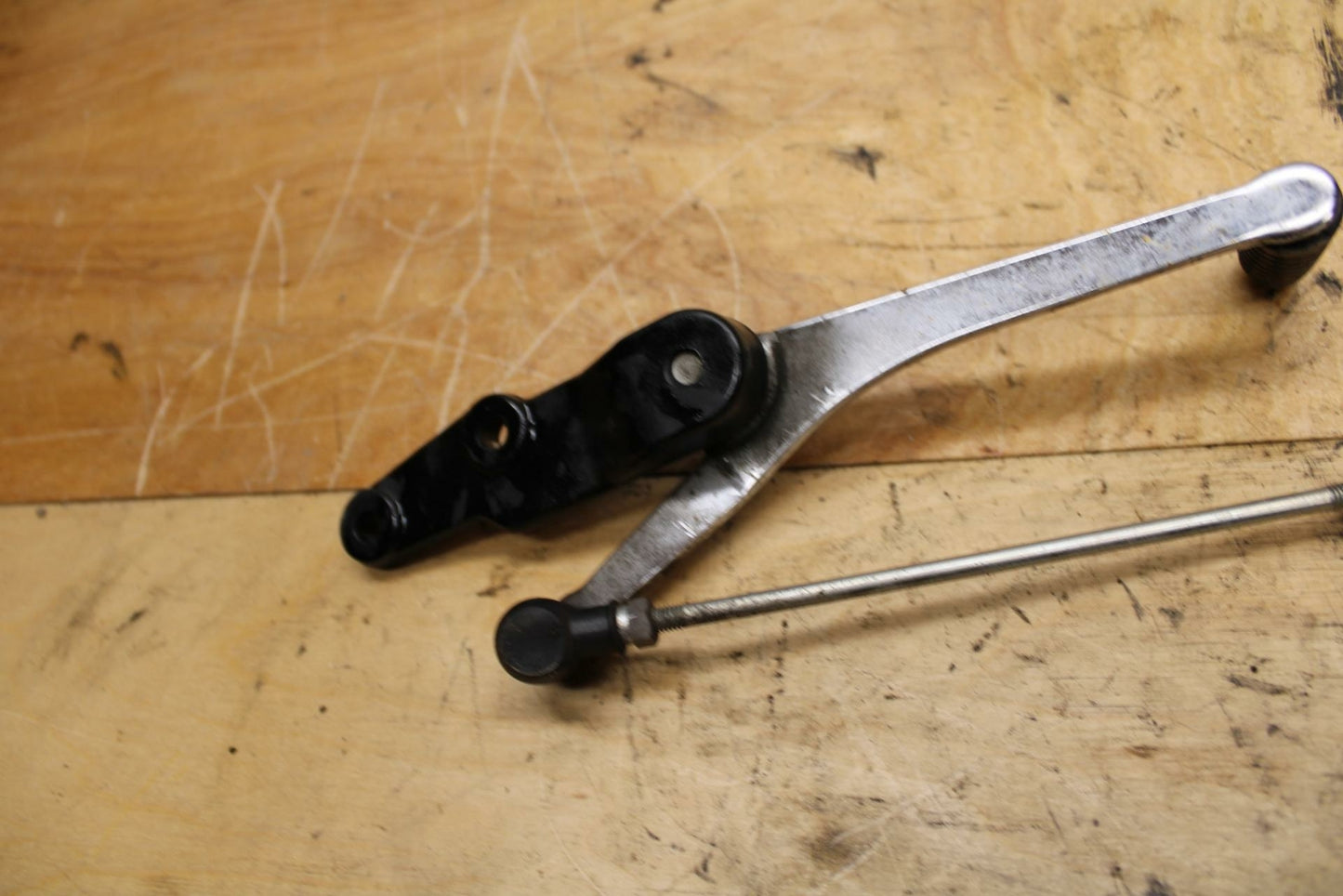 07-12 SUZUKI BANDIT 650S SHIFTER PEDAL BB328