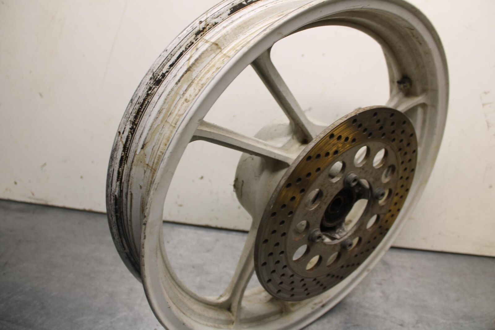 1988 Suzuki Katana 600 GSX600F REAR WHEEL RIM ROTOR BRAKE DISC BB94