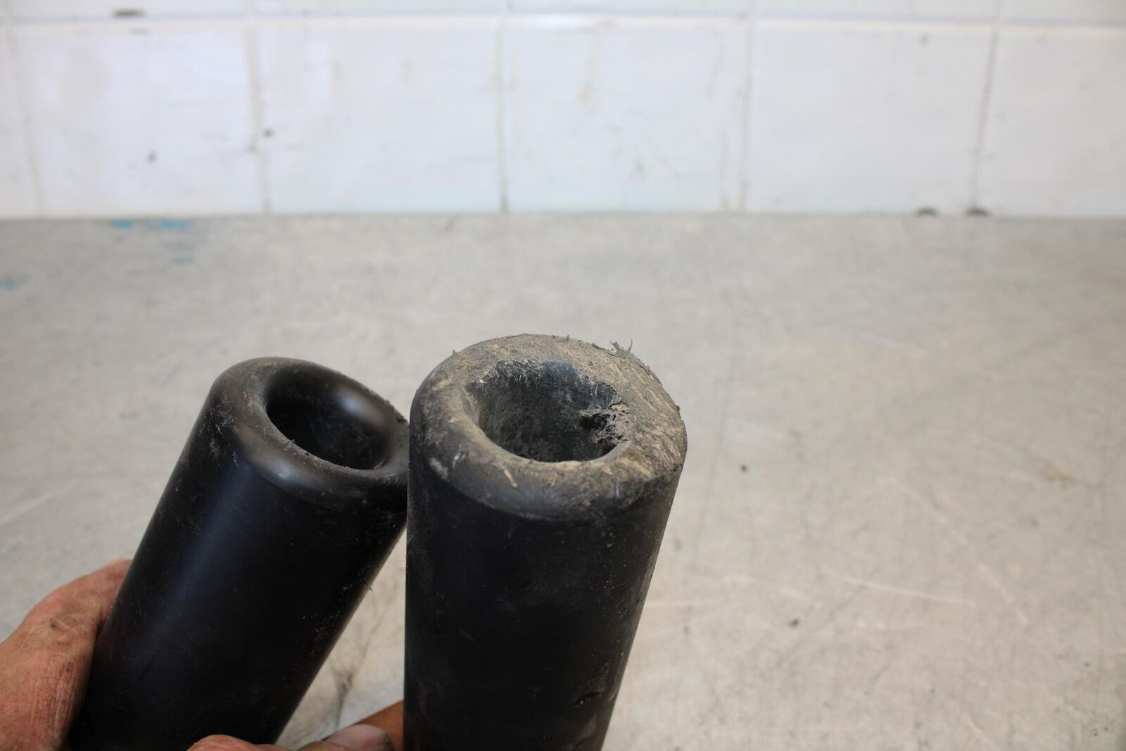 07-08 YAMAHA YZF R1 FRAME SLIDERS SET BB439