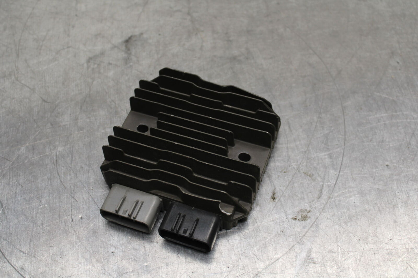 13-17 KAWASAKI NINJA ZX6R ZX636E RECTIFIER VOLTAGE REGULATOR BB735