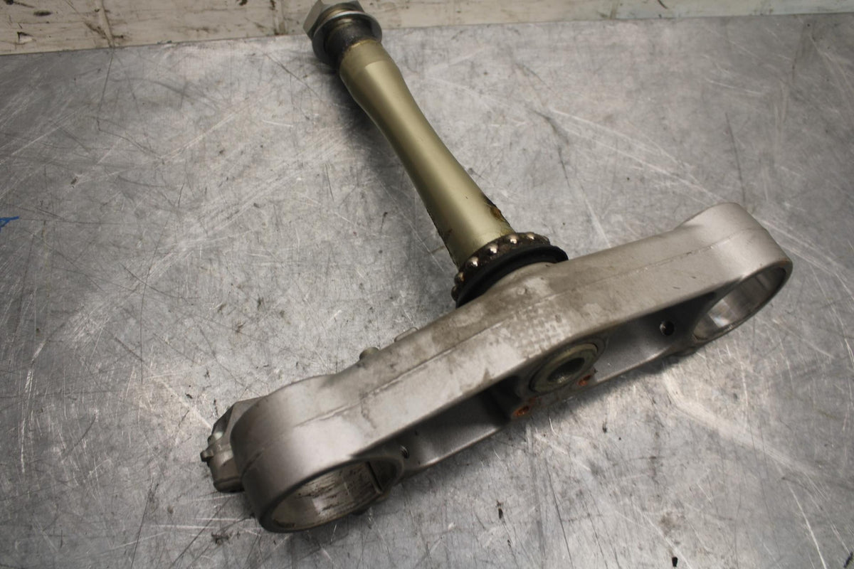 2013 Yamaha YZF R1  FORKS CLAMP LOWER TRIPLE TREE STEM 14B-23340-10-00  BB507