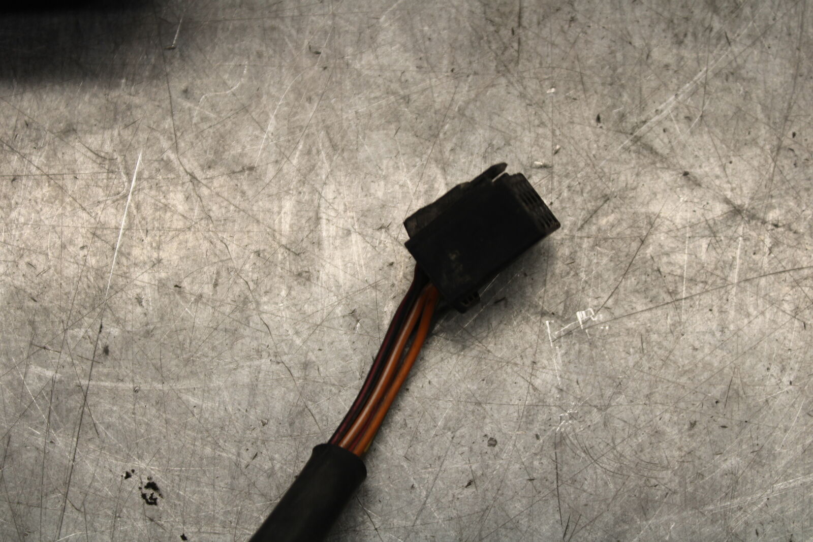 04-05 SUZUKI GSXR600 RIGHT CLIP ON HANDLE KILL OFF START SWITCH SWITCHES BB658