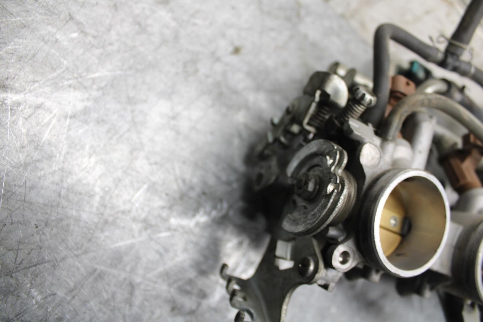 2007 Suzuki GSXR600 MAIN FUEL INJECTORS / THROTTLE BODIES 13405-01H01 BB540