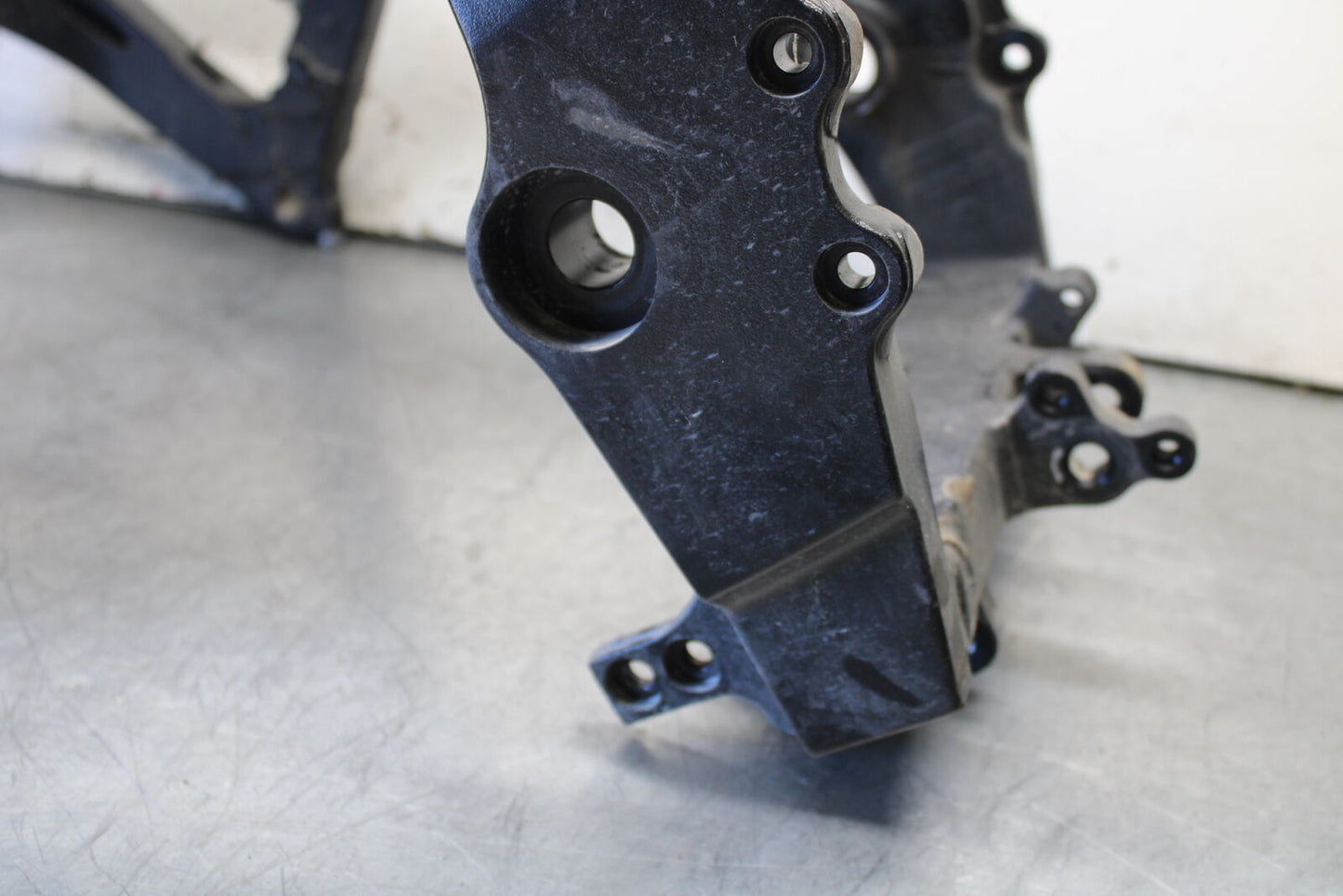 11-23 SUZUKI GSXR 750 FRAME CHASSIS BB630