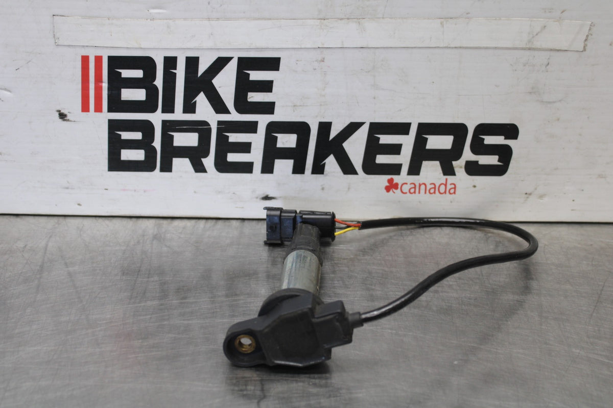 08 DUCATI 1199 PANIGALE IGNITION COIL SPARK PLUG CAP BB943