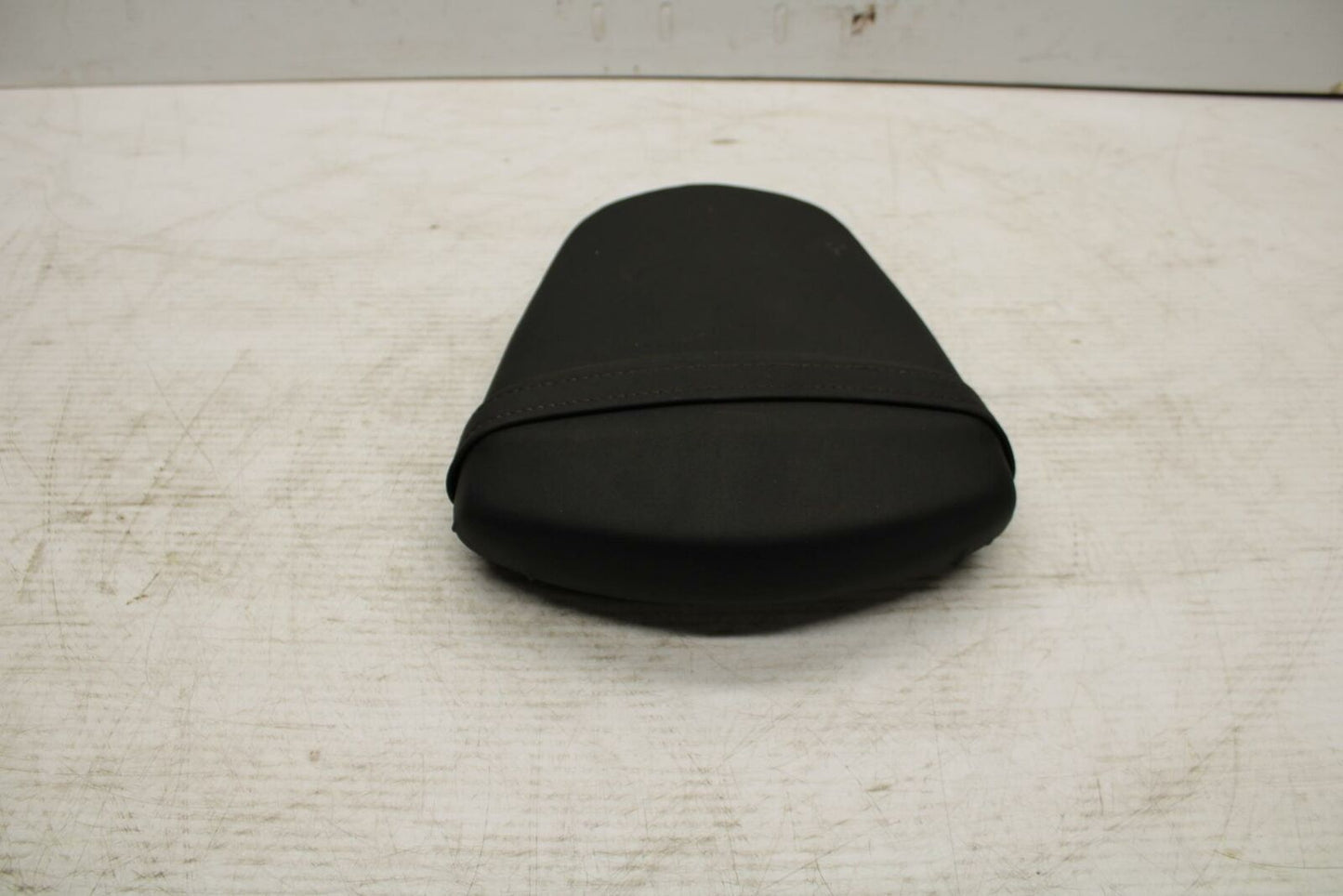 11-17 SUZUKI GSXR750 REAR BACK PASSENGER TANDEM SEAT PAD SADDLE PILLION BB306