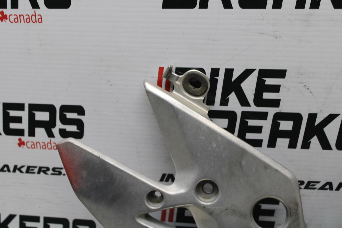 13-15 HONDA CBR500R RIGHT LEFT REARSETS REAR SET DRIVER FOOT PEGS  BB834
