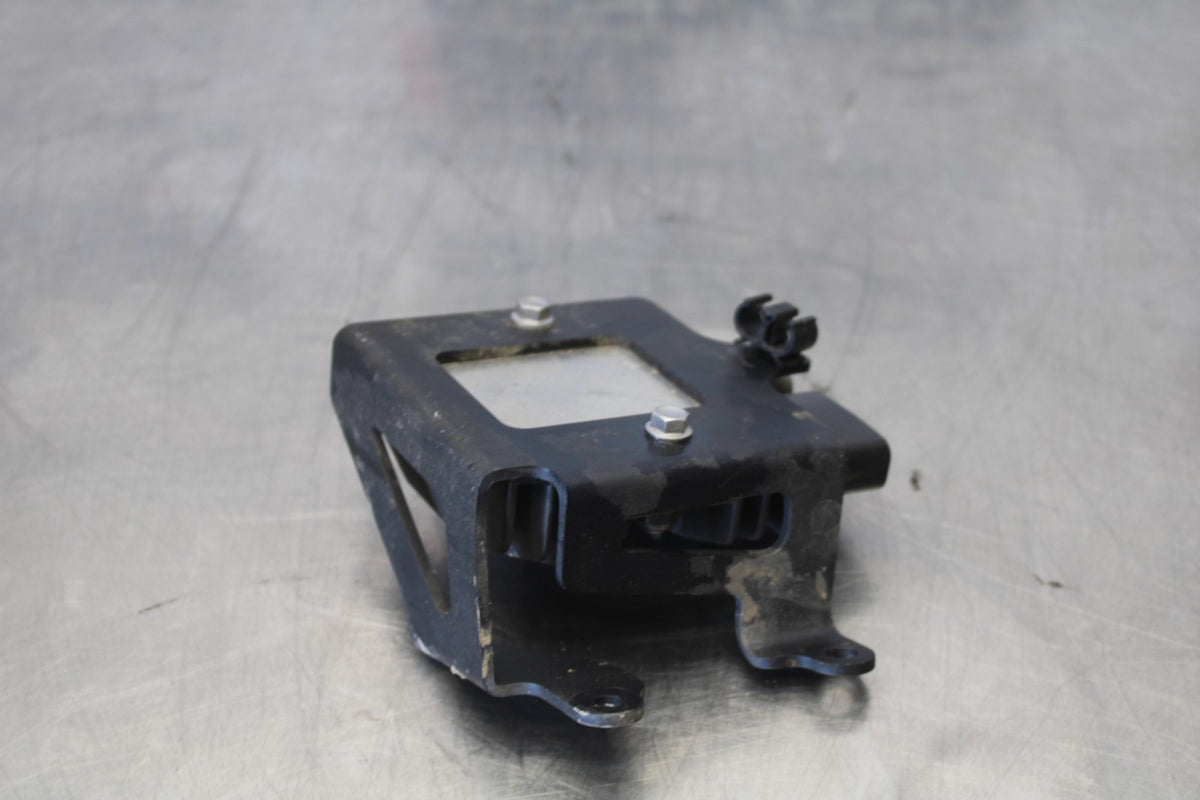 20 TRIUMPH STREET TRIPLE 765 RECTIFIER VOLTAGE REGULATOR BB864