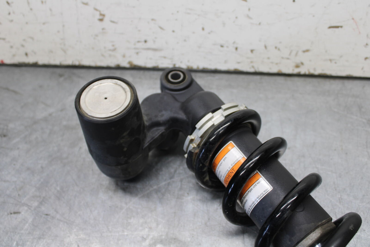 11-24 SUZUKI GSXR750 REAR BACK SHOCK ABSORBER SUSPENSION 62100-15810-019 BB714