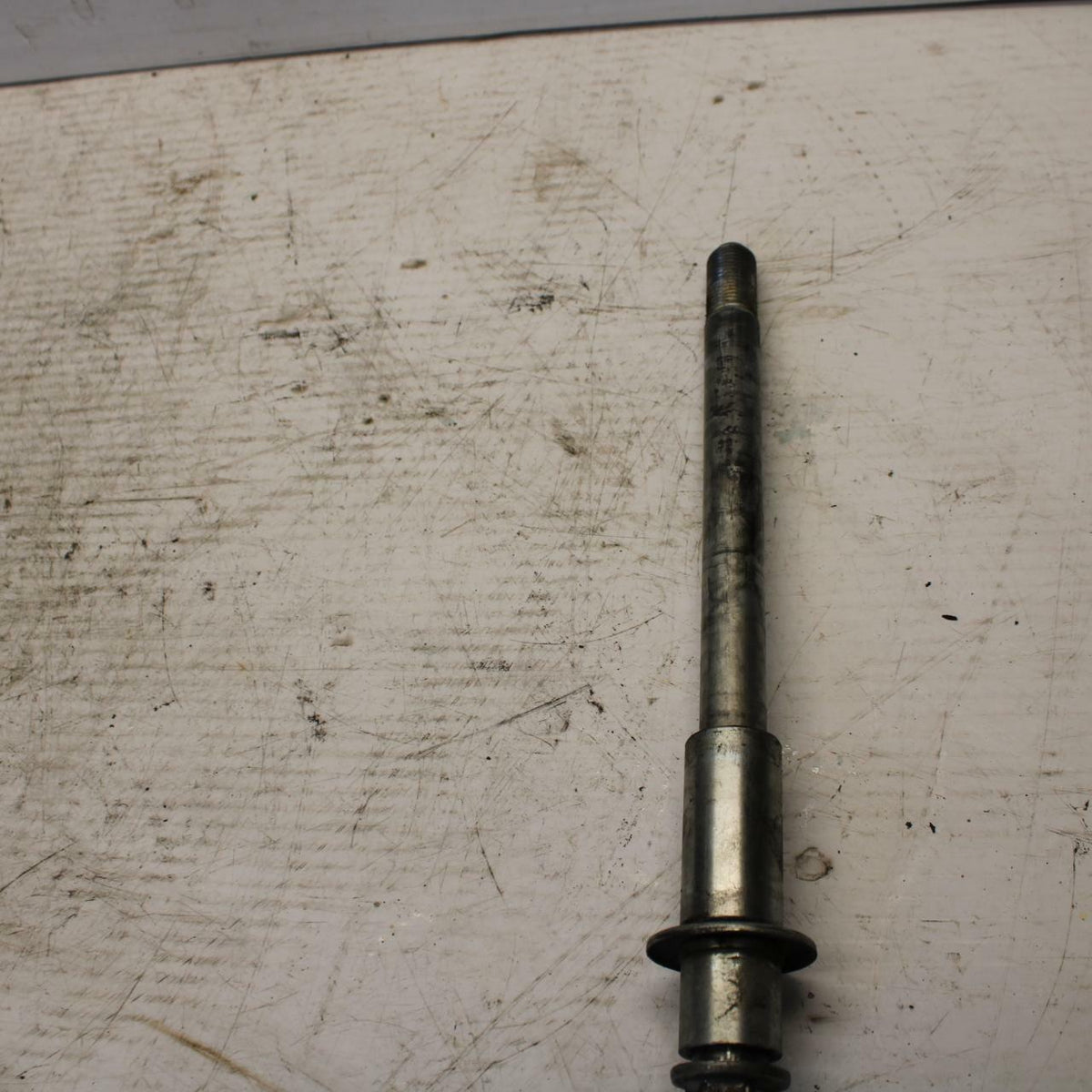 99-02 SUZUKI SV650S FRONT WHEEL RIM AXLE PIVOT BOLT BB299