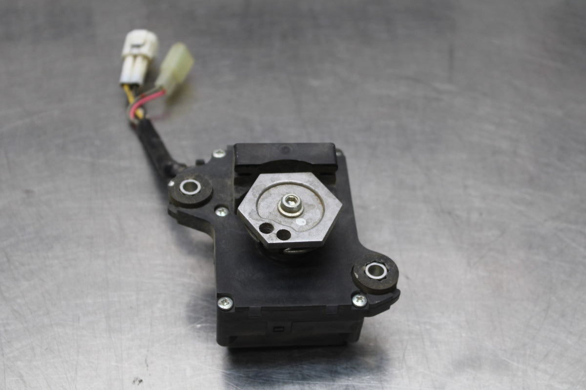 08-10 SUZUKI GSXR 600 EXHAUST VALVE SERVO MOTOR BB835