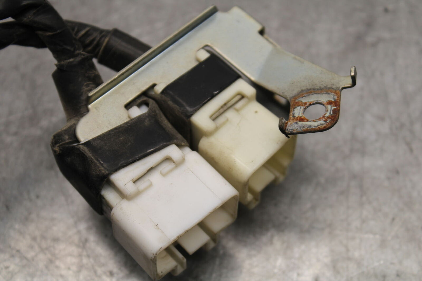 07-12 HONDA CBR600RR RECTIFIER VOLTAGE REGULATOR 31600-MFJ-D01 BB672 