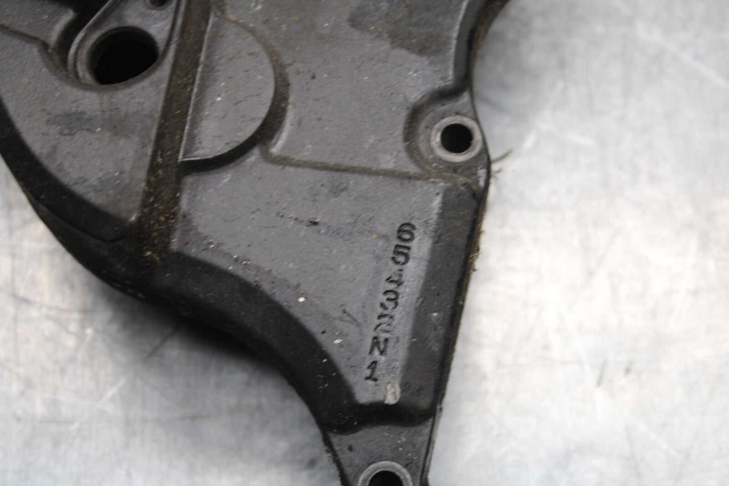 06-07 SUZUKI GSXR 600 ENGINE SPROCKET COVER BB243