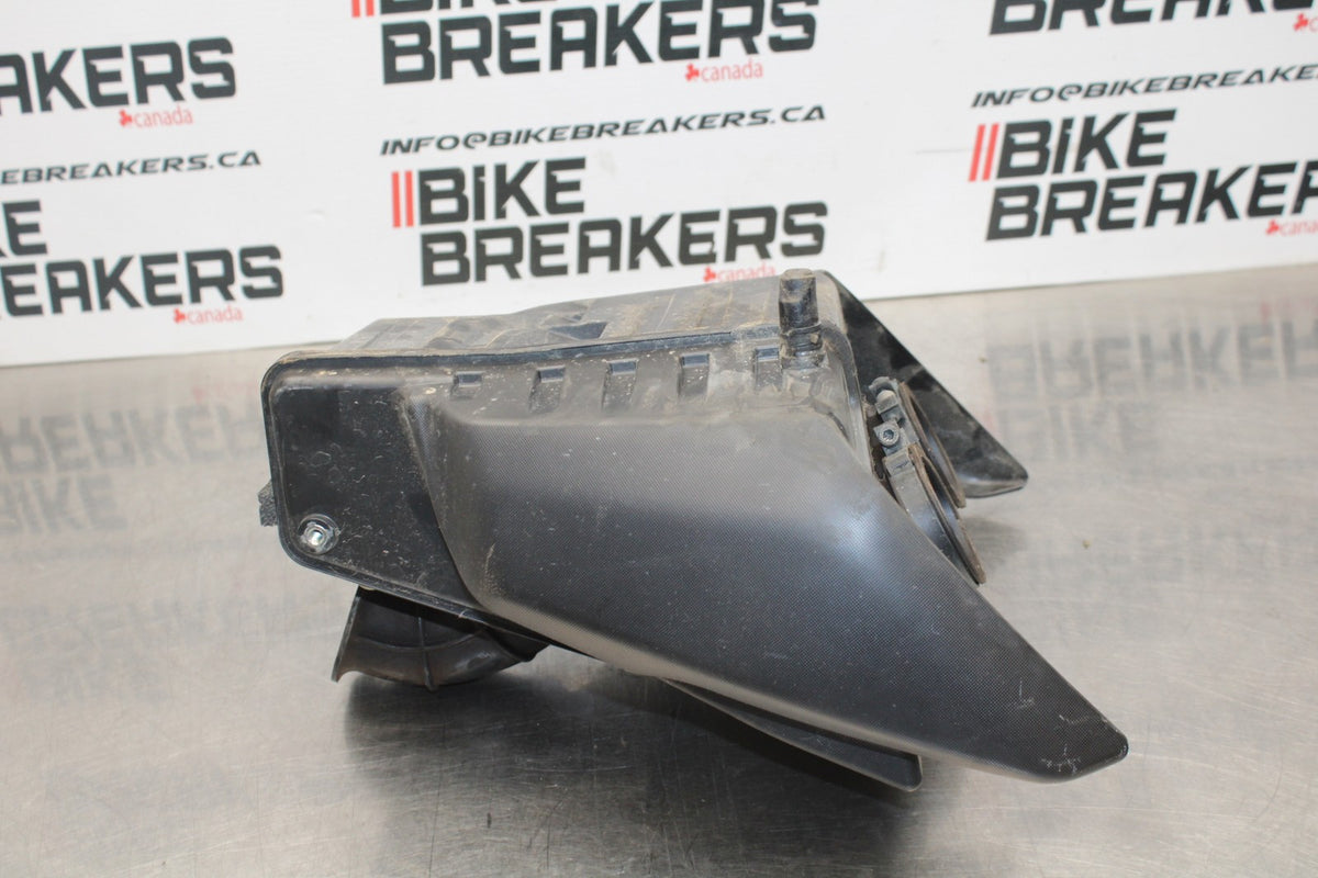 14-17 YAMAHA FZ07 AIRBOX AIR INTAKE FILTER BOX BB766