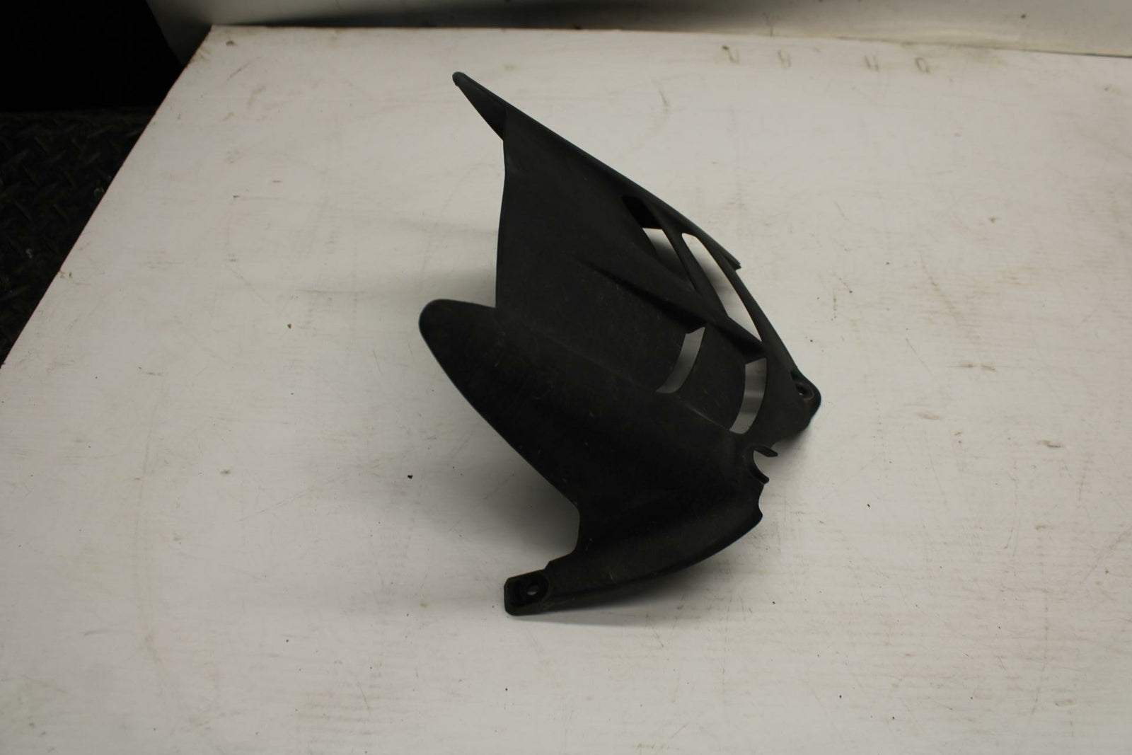 13-18 KAWASAKI NINJA ZX6R REAR BACK WHEEL TIRE HUGGER FENDER BB353