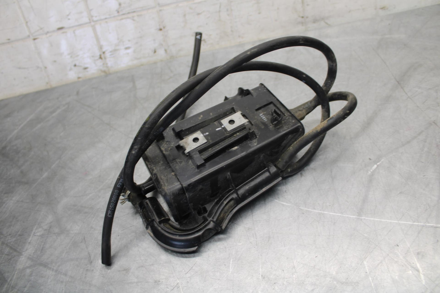 22 KTM 890 ADVENTURE   EVAP VAPOR  CHARCOAL EMISSION CANISTER BB514