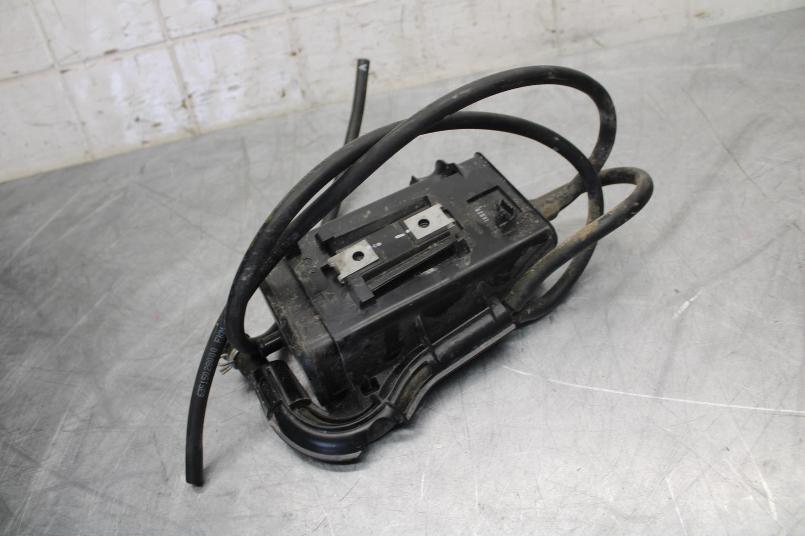 22 KTM 890 ADVENTURE   EVAP VAPOR  CHARCOAL EMISSION CANISTER BB514