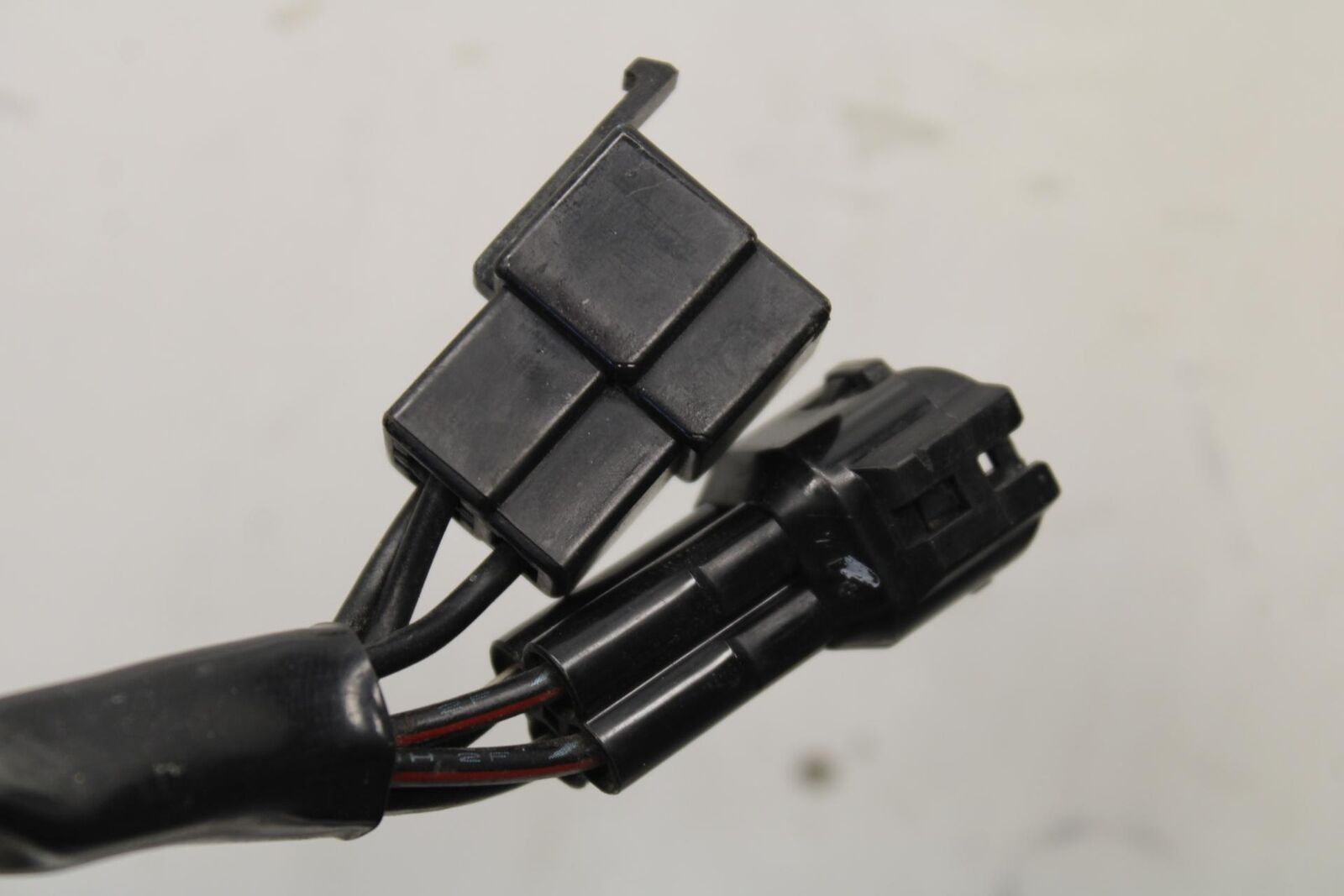 2006 Suzuki SV650 RECTIFIER VOLTAGE REGULATOR 32800-16G02 BB93