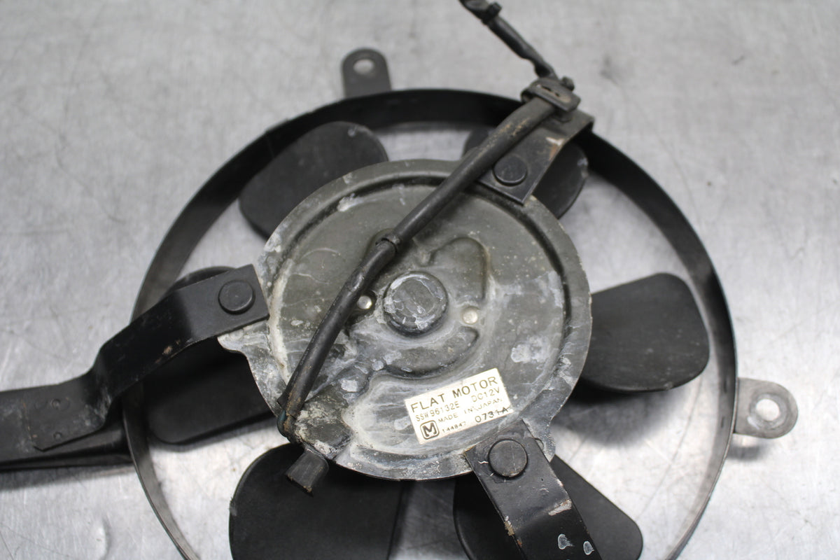 00-01 YAMAHA YZF R1 ENGINE RADIATOR COOLING FAN BB755