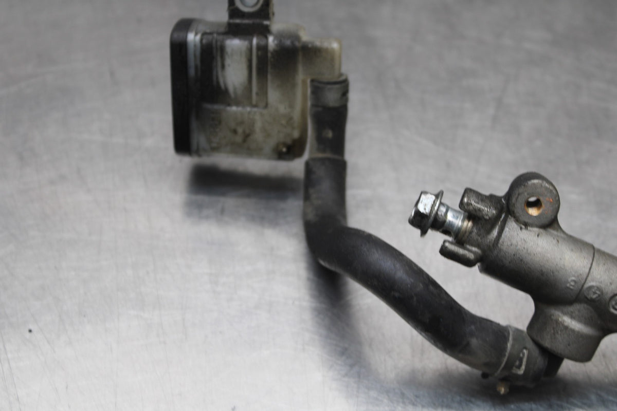 06-07 SUZUKI GSXR600 REAR BACK BRAKE MASTER CYLINDER W RESERVOIR BB836